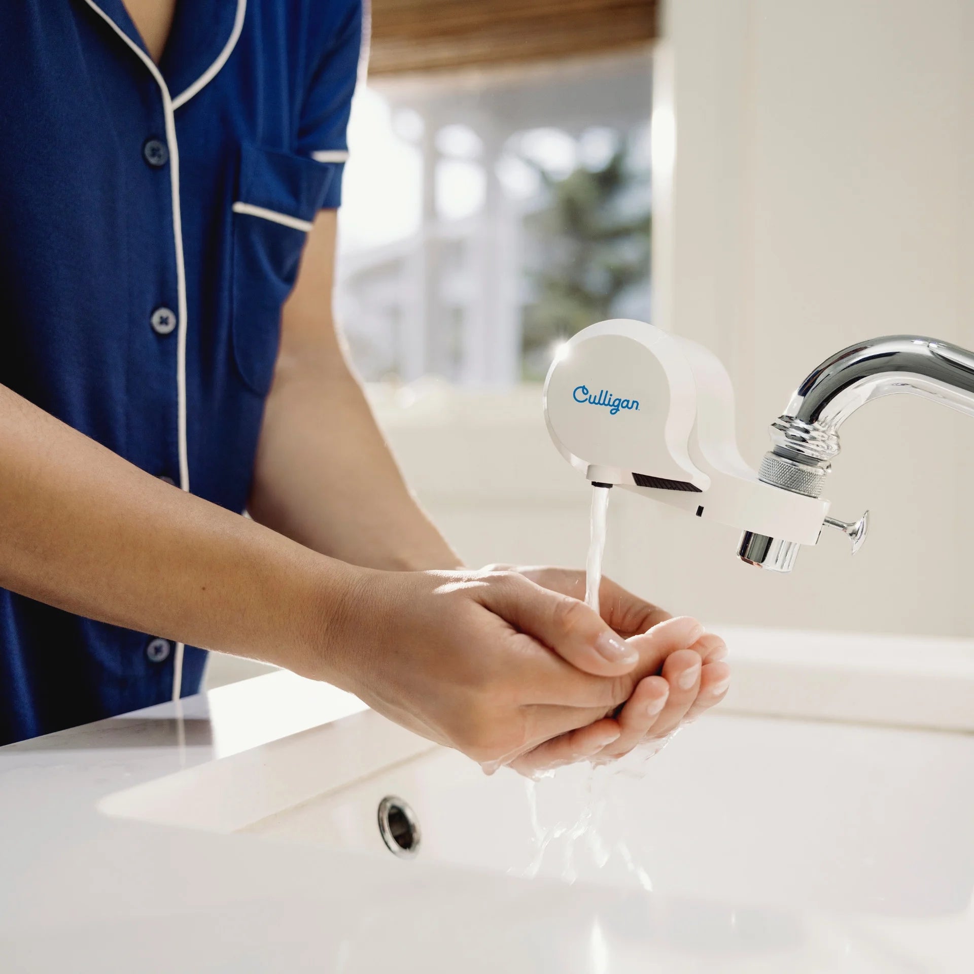 Culligan CULFMWH Drinking Water White Faucet Mount Water Filtration System, Superior Filtration